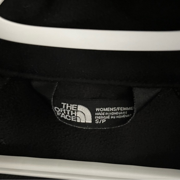 The North Face Softshell Jacket - Picture 6 of 10